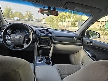 Продажа авто: Toyota Camry: 2012 г., Вариатор, Гибрид, Седан — 8
