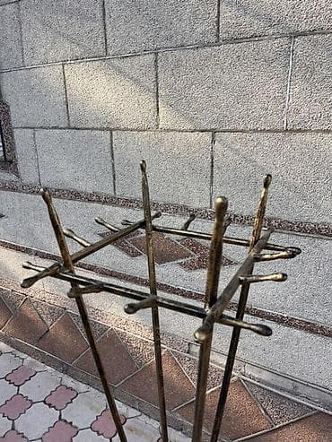 хранение: Кованая напольная подставка-органайзер для зонтов и тростей Размеры — 2