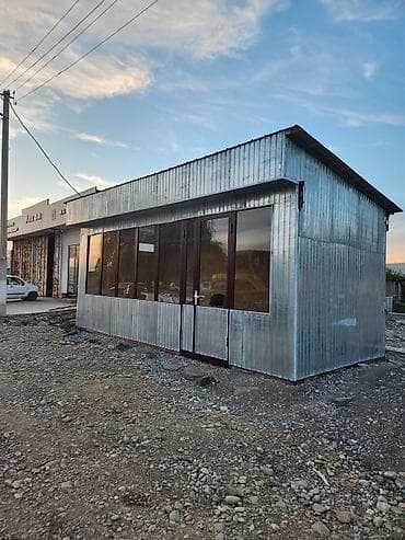 Металлический модульный павильон/киоск с витражным остеклением -