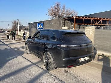 range rover 2008: Lixiang L7: 2023 г., 1.5 л, Автомат, Гибрид, Кроссовер — 2