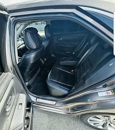 hongqi ehs9: Toyota Camry: 2015 г., 2.5 л, Вариатор, Гибрид, Седан — 8