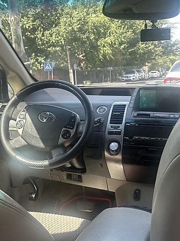 prius plus: Toyota Prius: 2007 г., 1.5 л, Гибрид, Хэтчбэк — 6