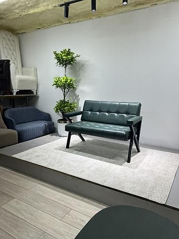 угловые диваны: Прямой диван — 2