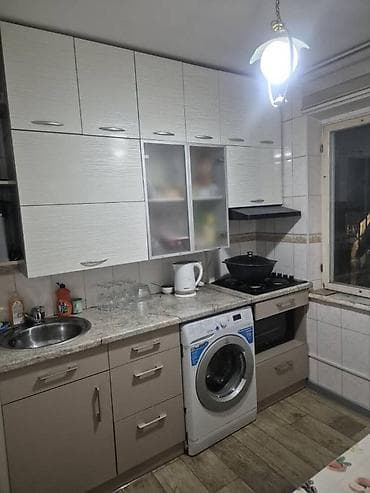 Квартиры: 2 комнаты, 43 м², 4 мкр 104 серия, 2 этаж, Косметический ремонт — 1