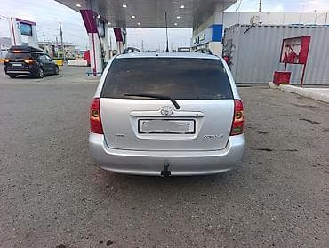 rx 330: Toyota Corolla: 2006 г., 1.6 л, Механика, Бензин, Универсал — 2