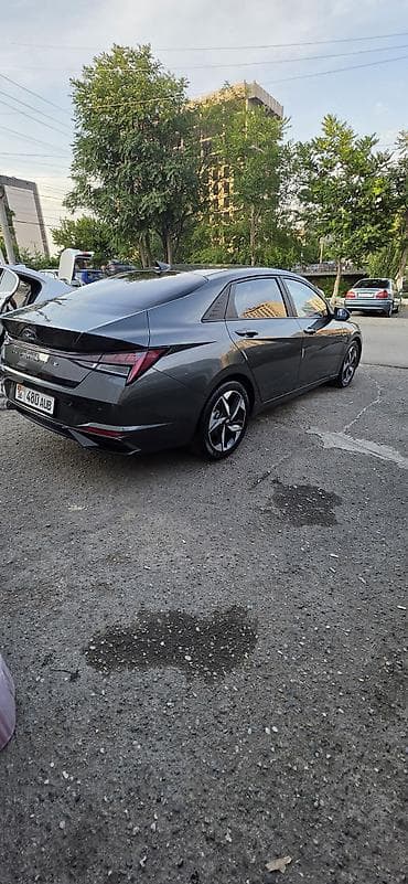 hongqi h5: Hyundai Avante: 2022 г., 1.6 л, Автомат, Седан — 1