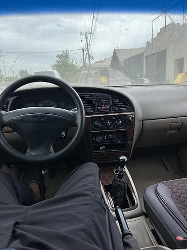 lexus 570 2008: Daewoo Nubira: 1999 г., 1.6 л, Механика, Бензин, Седан — 3