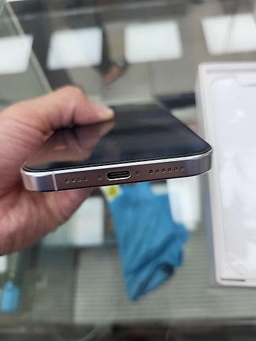 iphone 16 pro white: IPhone 16 Pro Max, Б/у, 512 ГБ, White Titanium, Коробка, В рассрочку, 93 % — 1