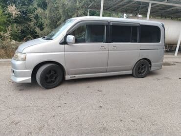 продаю в связи с переездом: Микроавтобус/минивэн серого цвета. Основные особенности: - Кузов типа — 1