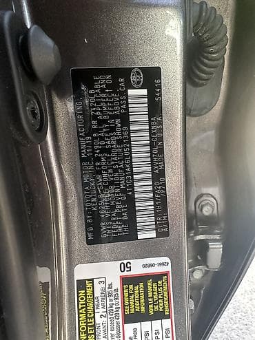 byd leopard 3: Toyota Camry: 2019 г., 2.5 л, Гибрид, Седан — 8