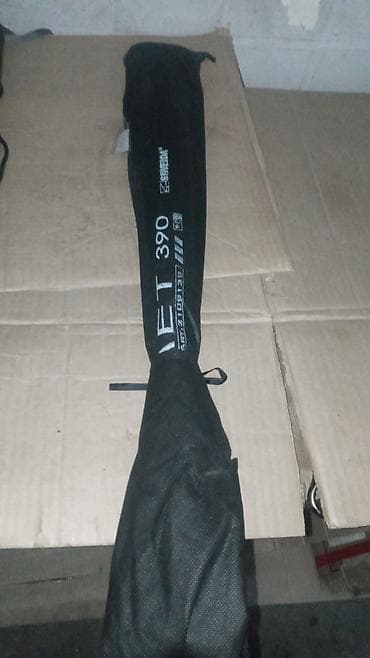 шлем для бокс: Бейсбольная бита COMET 390 с чехлом. - Материал: алюминий — 2