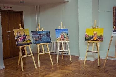 Продаю мольберты