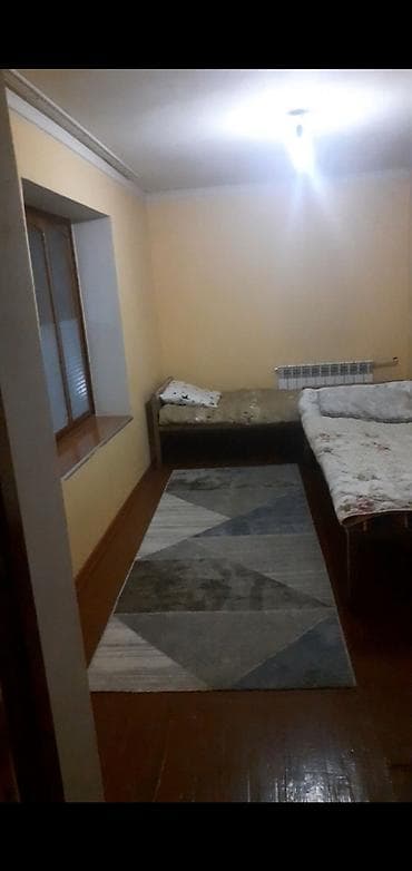 Комнаты: 30 м², С мебелью — 8