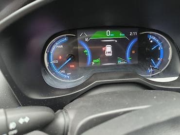 Toyota RAV4: 2021 г., 2.5 л, Вариатор, Гибрид, Кроссовер — 4