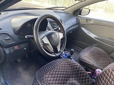 киа солярис: Hyundai Solaris: 2011 г., 1.4 л, Ручные, Газ, Седан — 5