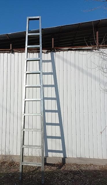 Продам лестницу из нержавеющего-оцинкованного профиля 0.7, высота