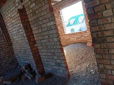 кирпичный гараж: Продаётся двухэтажный кирпичный дом (коробка) с монолитными — 7