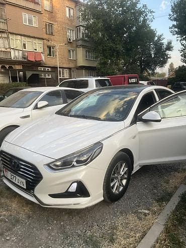 mazda 6: Hyundai Sonata: 2018 г., 2 л, Автомат, Газ, Седан — 6