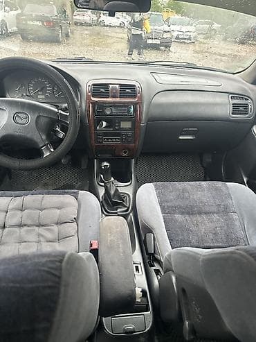 Продажа авто: Mazda 626: 1997 г., 2 л, Механика, Бензин, Седан — 4