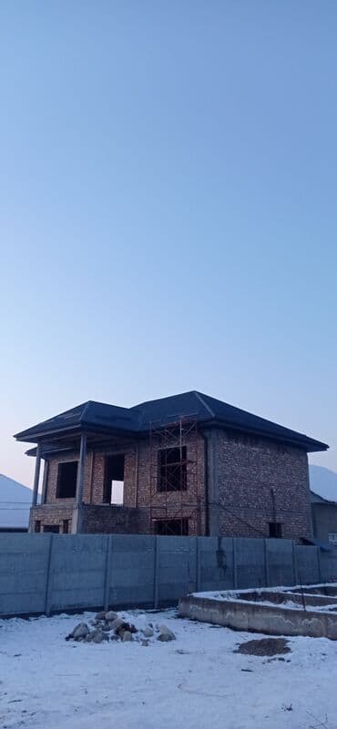 Үйдүн үстүндөгү чатыр: Тез жана сапатуукладка жумуштарынбетон жумуштарынкрыша — 3