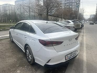 golf 3 1 8: Hyundai Sonata: 2018 г., Автомат, Седан — 3