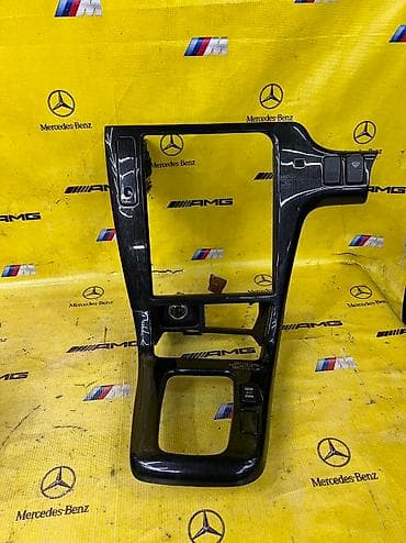 Subaru b4 
Планка монитора 
Планка коробки передач