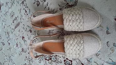 Срочно продаю обувь на лето 39 размер Новый