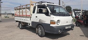 Унаа: Hyundai Porter: 2003 г., 2.6 л, Кол менен иштөөчү, Дизель — 4