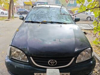 Toyota Avensis: 2001 г., 2 л, Механика, Дизель, Универсал