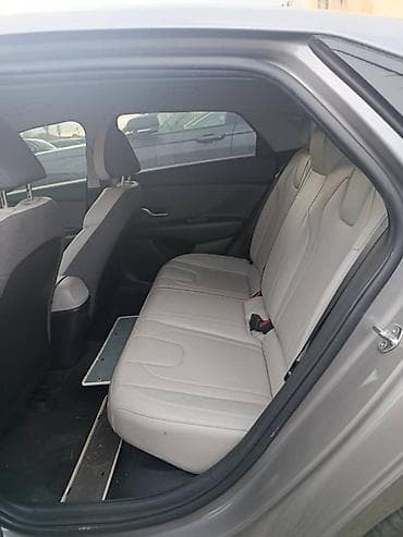 Hyundai Avante: 2022 г., 1.6 л, Автомат, Гибрид, Седан — 3