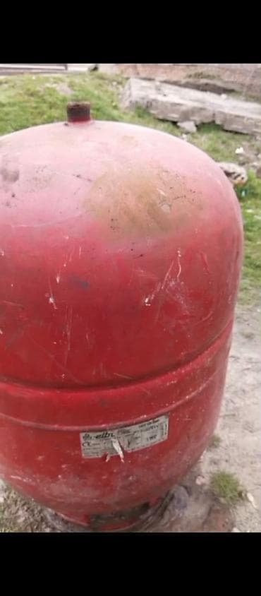новый аквариум: Расширительный бак ERCE 100 liters (Италия) Назначение: - Для систем — 1