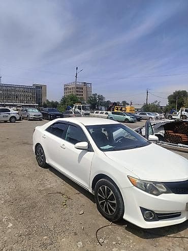 Toyota Camry: 2013 г., 2.5 л, Автомат, Гибрид, Седан — 1