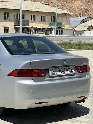 bcd com: Honda Accord: 2002 г., 2 л, Механика, Бензин, Седан — 10