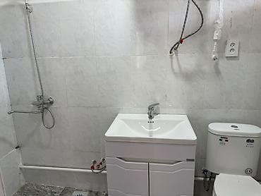 село лениския: 100 м², 3 комнаты, Семейным — 6