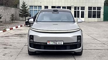 Lixiang L9: 2023 г., 1.5 л, Гибрид, Кроссовер