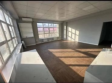 Аренда офисов, 37 м², В административном здании, С видом на горы, 1 линия, С отдельным входом