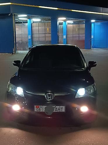 Honda Civic: 2008 г., Вариатор, Бензин, Седан — 2