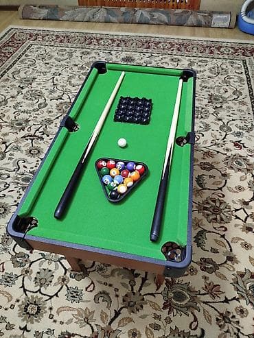 Мини-бильярдный стол с комплектом аксессуаров - Компактный напольный