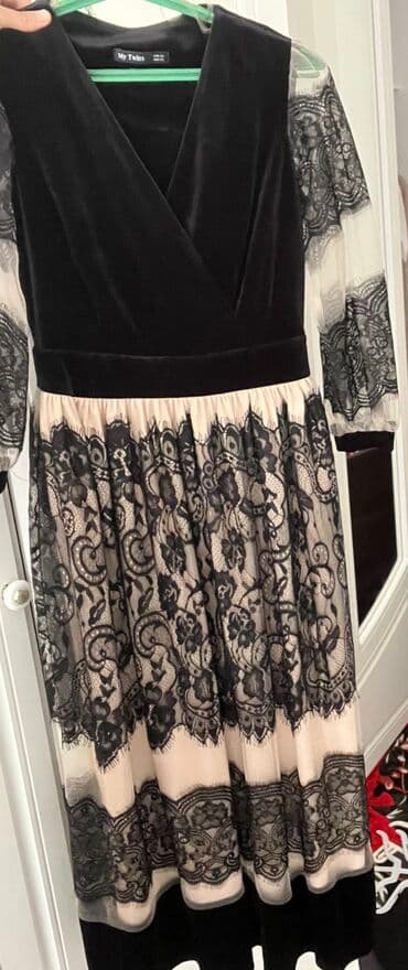 платье с пайетками большого размера: M — 3