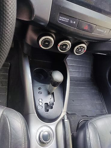 сткл: Mitsubishi Outlander: 2009 г., 3 л, Автомат, Газ, Кроссовер — 6