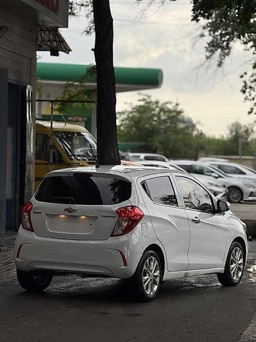 равон машина: Chevrolet Spark: 2019 г., 1 л, Автомат, Бензин, Хэтчбэк — 2