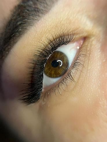 Массаж: Тырмак өстүрүү, Маникюр, Консультация, Бир жолку сарпталуучу материалдар, 4 кол кызматы — 8