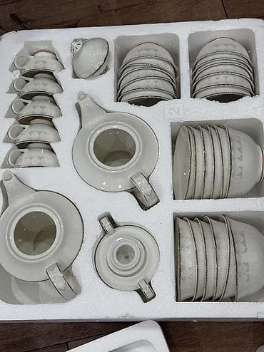 Продаю сервис на 12 персон (Новая)