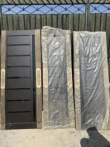 шкаф в бишкеке: Двери для домов и квартир, Одностворчатая, Со стеклом, цвет - Коричневый — 1