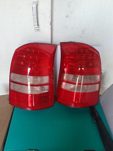 Комплект стоп-сигналов Toyota 2003 г., Оригинал