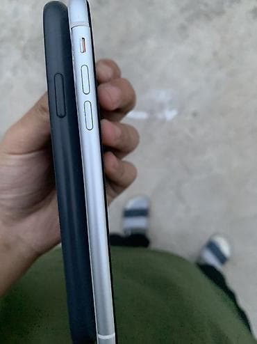 pro 5: IPhone Xr, Б/у, 64 ГБ, White Titanium, 88 % — 10