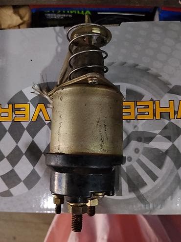 Втягивающее реле стартера (соленоид). Описание: - Электромагнитный at lalafo.kg Втягивающее реле стартера (соленоид). Описание: - Электромагнитный