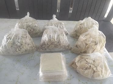 сколько стоит булочка: Полуфабрикат : пельмен 450сом вареники 300сом картошка — 9