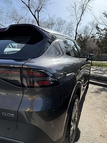 tesla pi: Dongfeng : 2026 г., 0.1 л, Автомат, Электромобиль, Кроссовер — 8