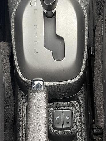 Транспорт: Chevrolet Spark: 2019 г., 1 л, Автомат, Бензин, Хэтчбэк — 10